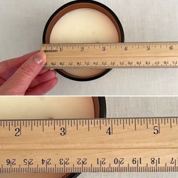 Double Wick Farm to Aromatherapy Candle in Lemon Essential Oil 9.7 Oz New - Picture 9 of 9